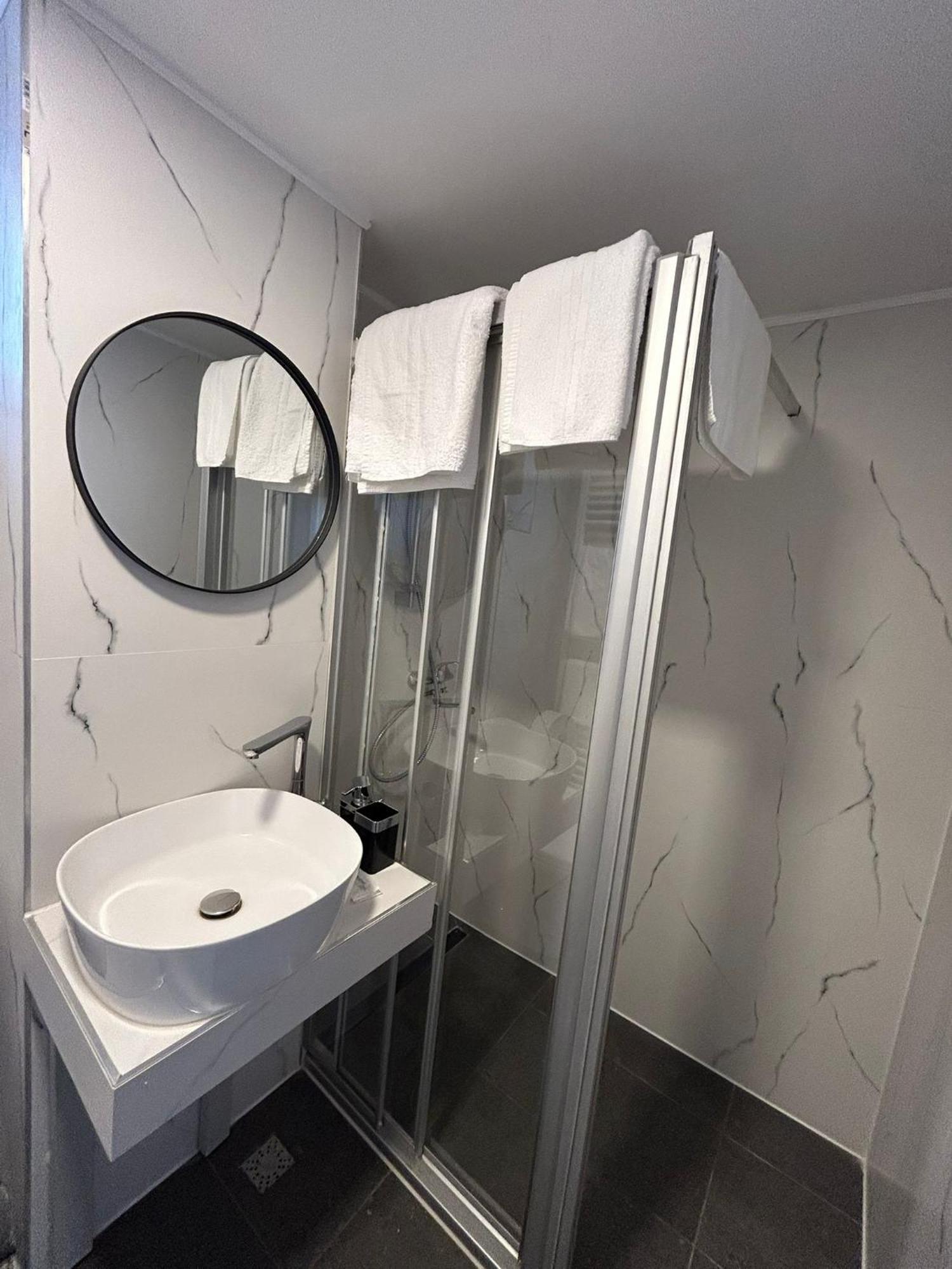 סוסאבה Hotel Bucovina מראה חיצוני תמונה