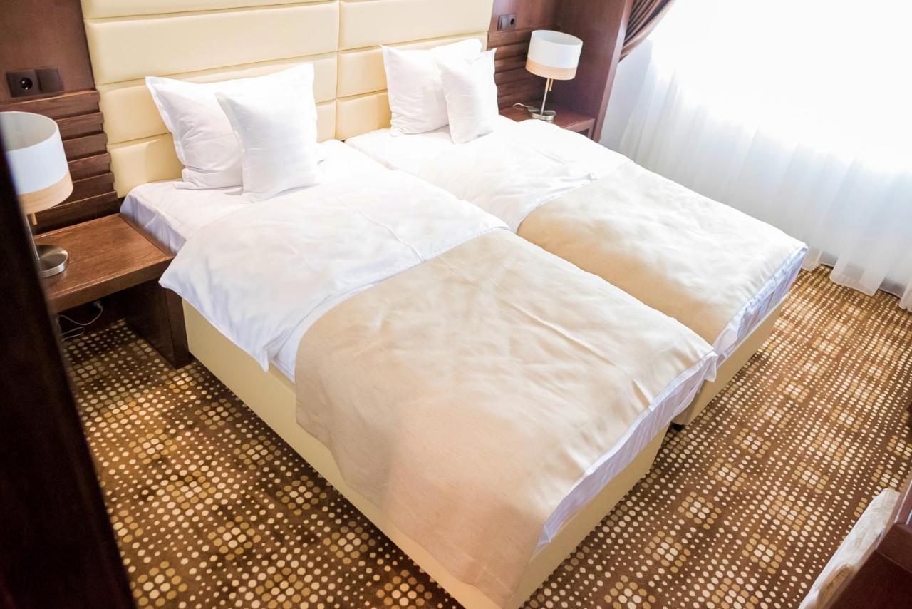 סוסאבה Hotel Bucovina מראה חיצוני תמונה